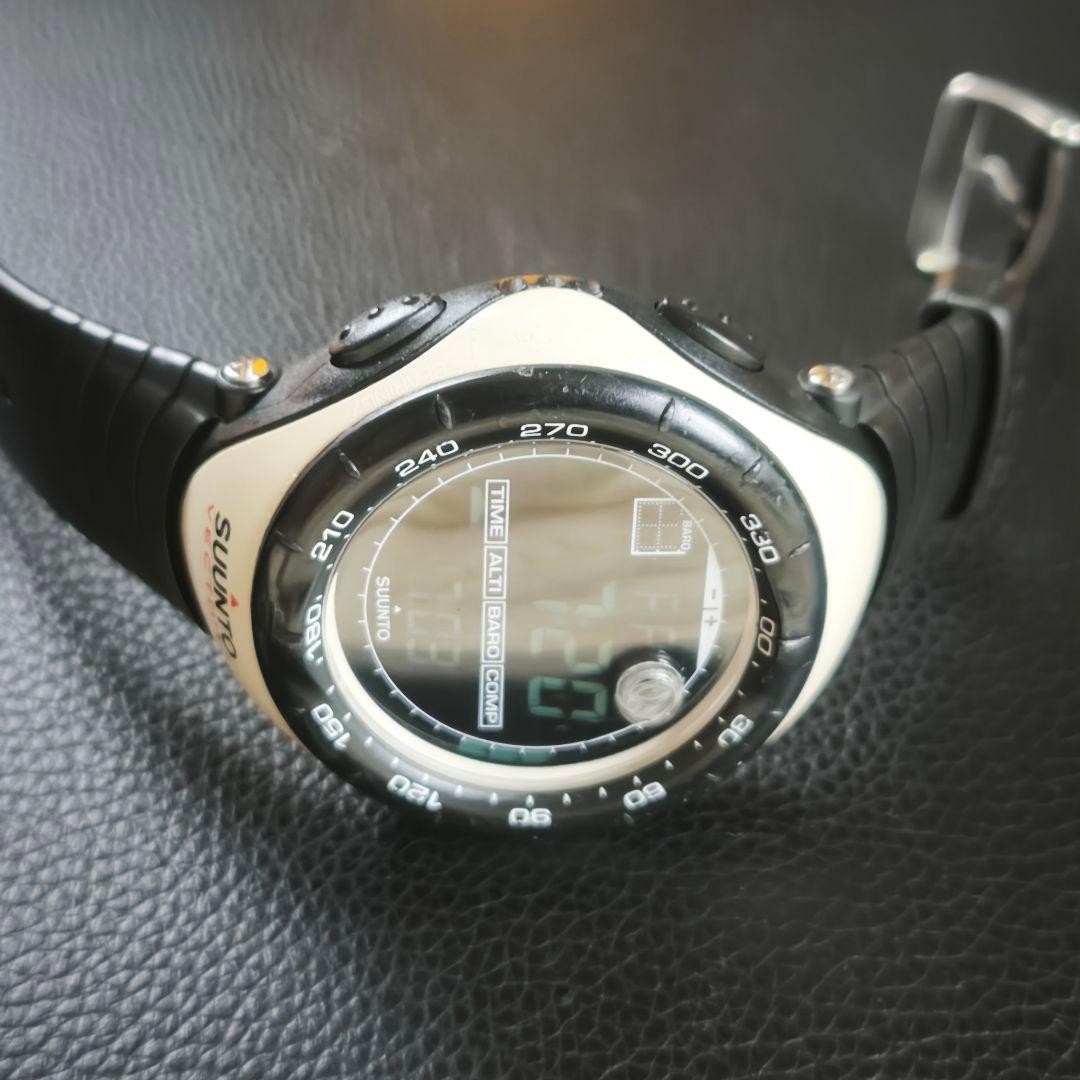 Suunto Vector Digital Watch Khaki Japan Vintage Condition 0713271