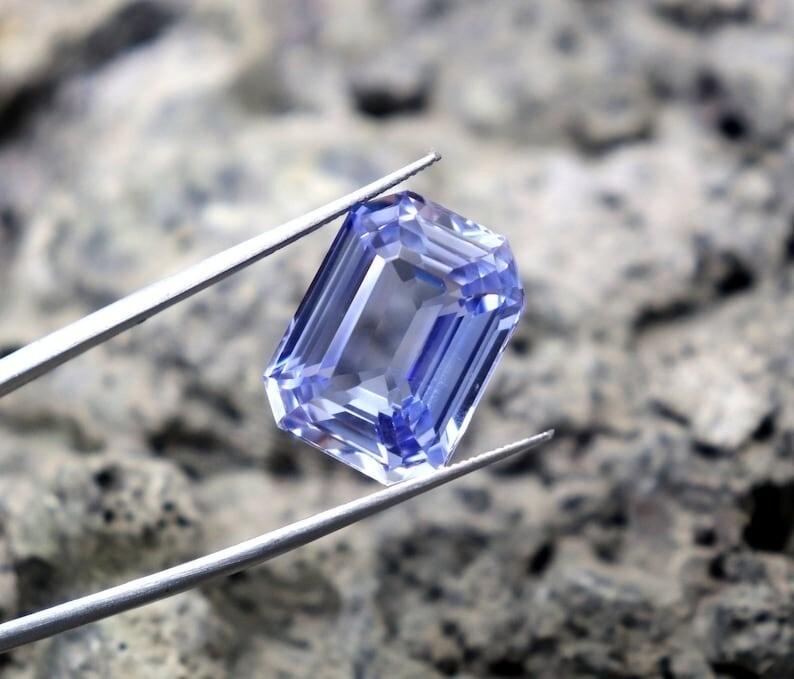 10+ Cts Natural Blue Sapphire Flawless Emerald Cut Certified Gemstone