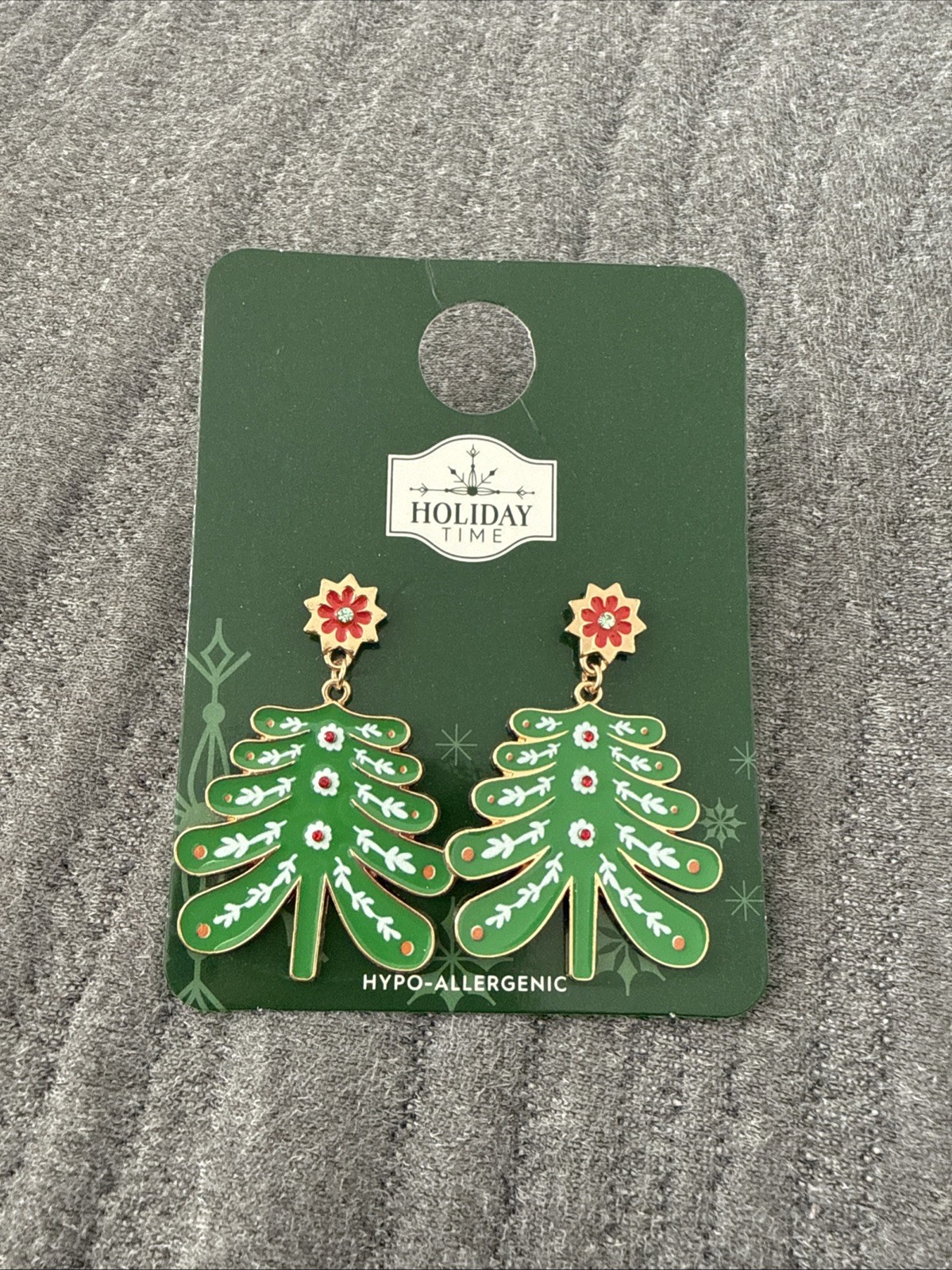 HOLIDAY TIME COLORED FLORAL GREEN CHRISTMAS TREE STUD DANGLE EARRINGS NEW