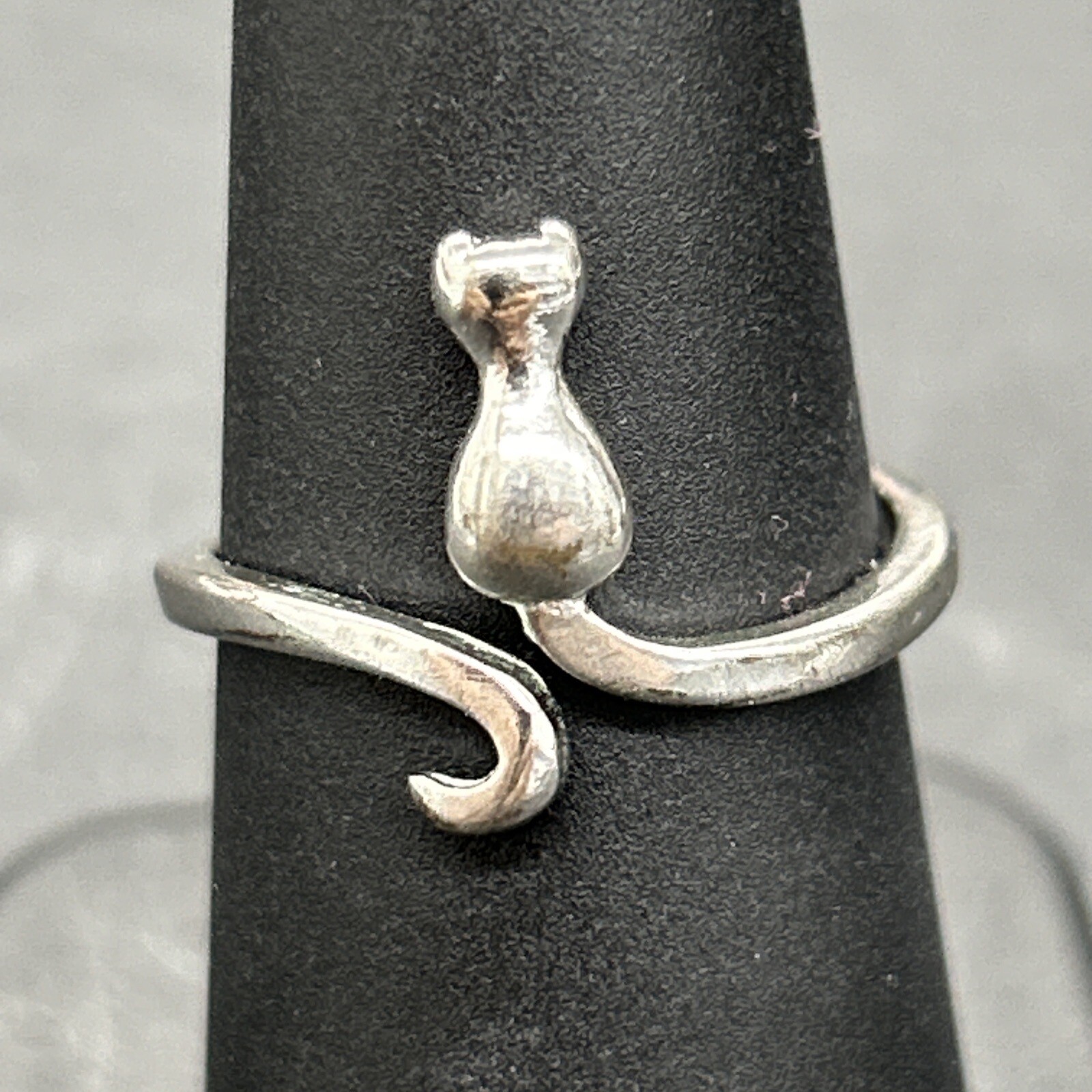 Sterling Silver Cat Tail Ring Adjustable Size Marked S 925 H23