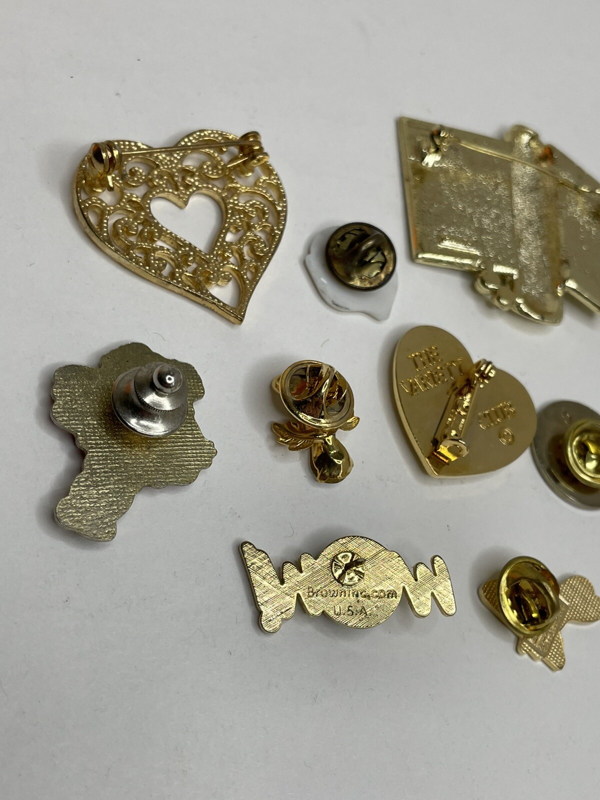 VTG 9 Brooch Pin Lot AJC Bingo Lover Card, Cabbage Patch Doll, Hearts, Angels+
