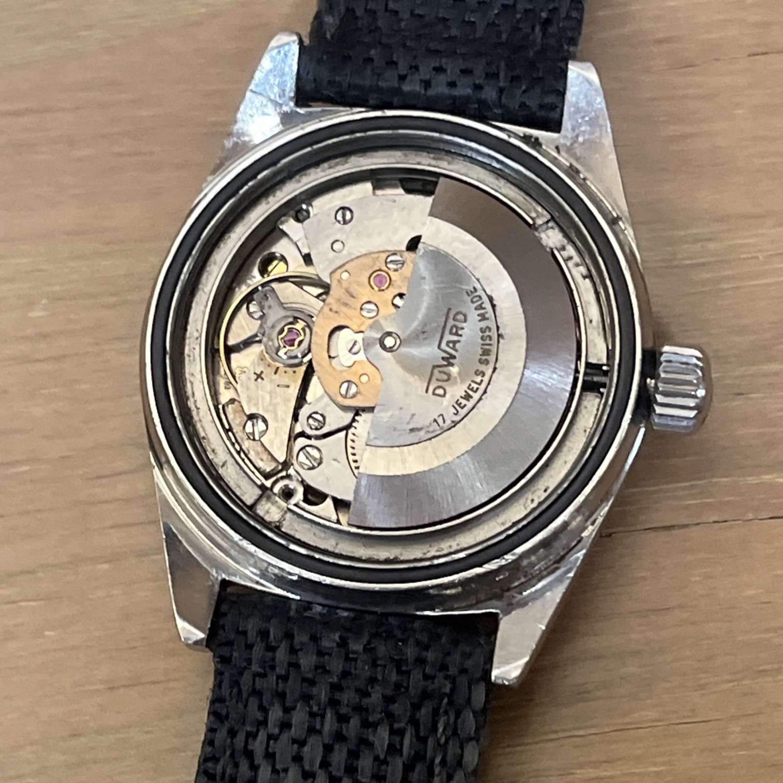DuWard Aquaastar Diver Super Compressor Date Ref. 1903 7-68 Vintage Skin Diver