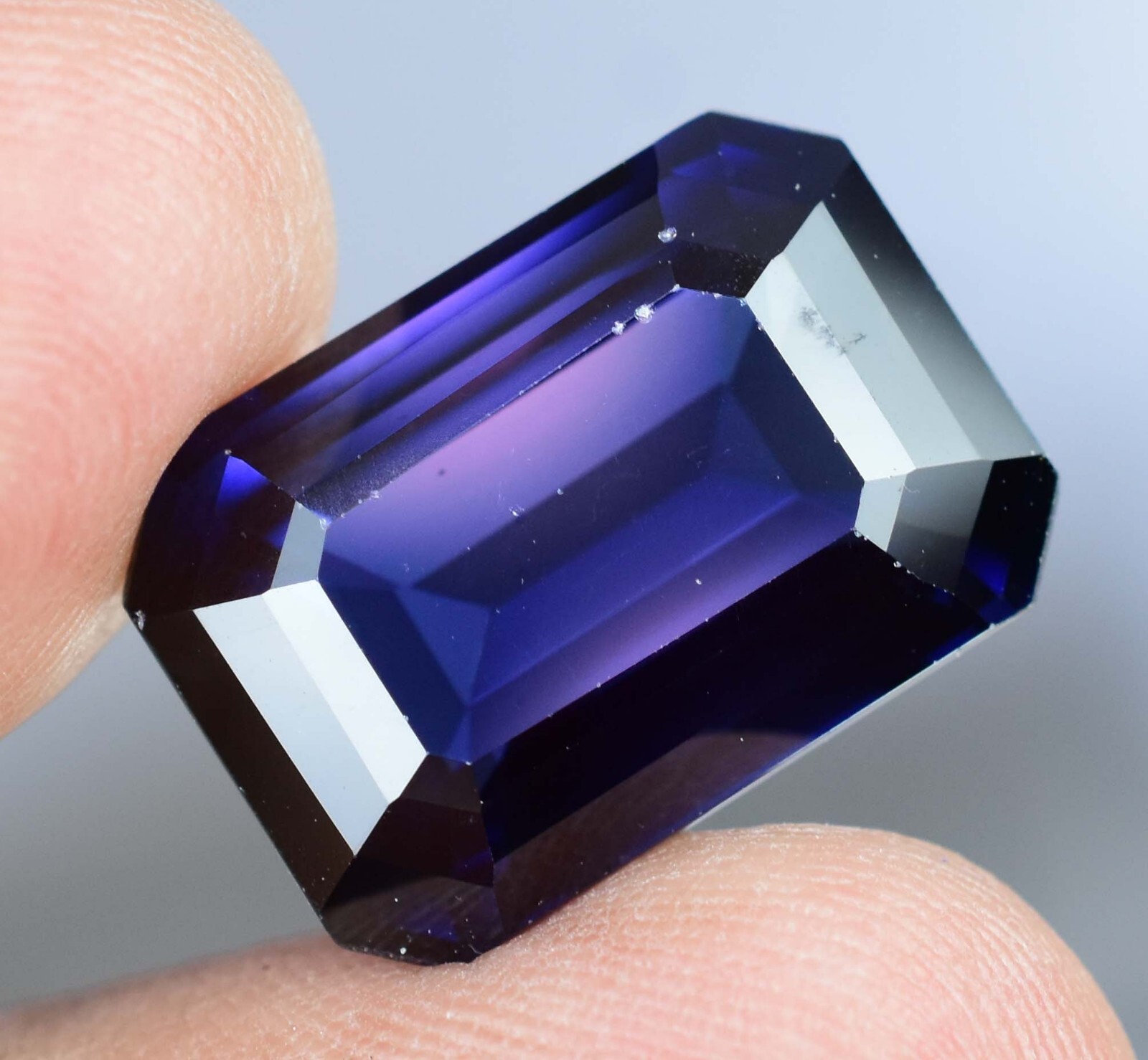Natural Boysenberry Sapphire 19.40 Ct Treated Certified Octagon Loose Gemstone