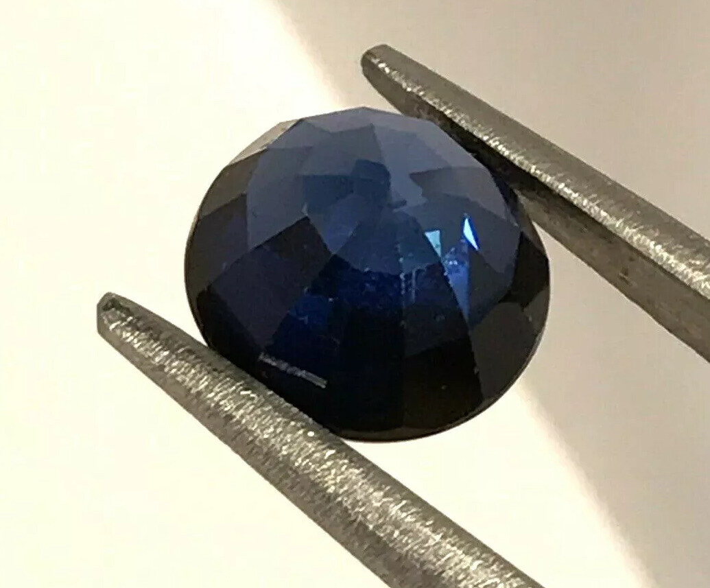 4.05 Ct Natural Blue Sapphire,excellent Round Cut , SI2 Clarity 9 mohs