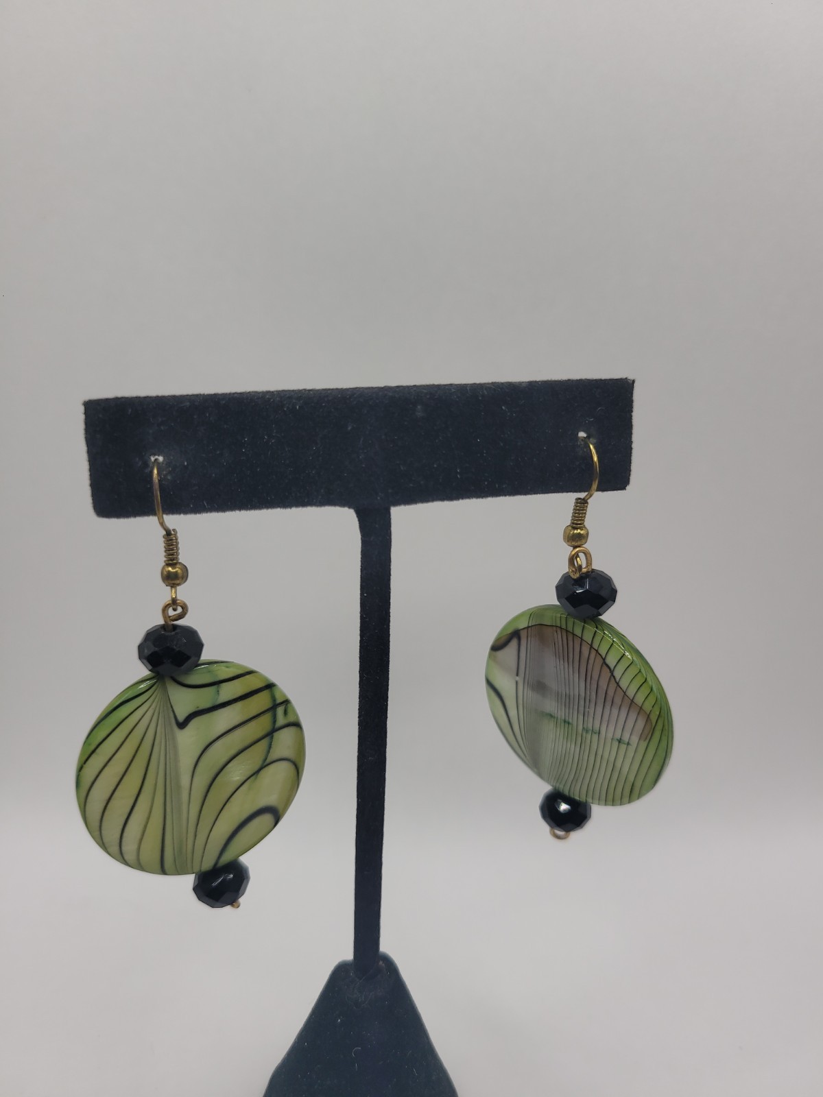 Handmade Lime Green Black Swirl Disc Dangle Earrings Gold Tone Fishhook Boho