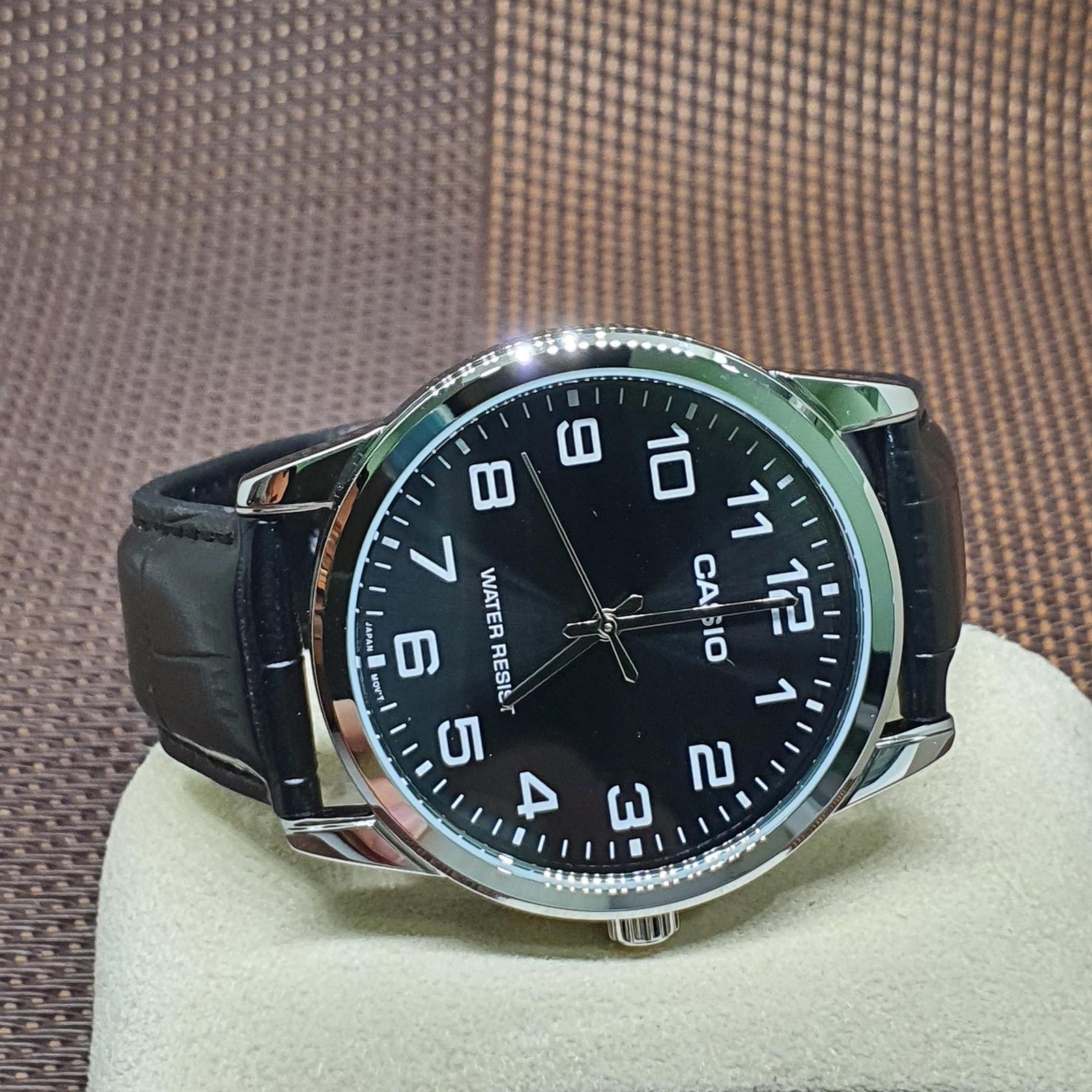 Casio MTP-V001L-1B Men’s Black Dial Black Leather Strap Analog Quartz Watch