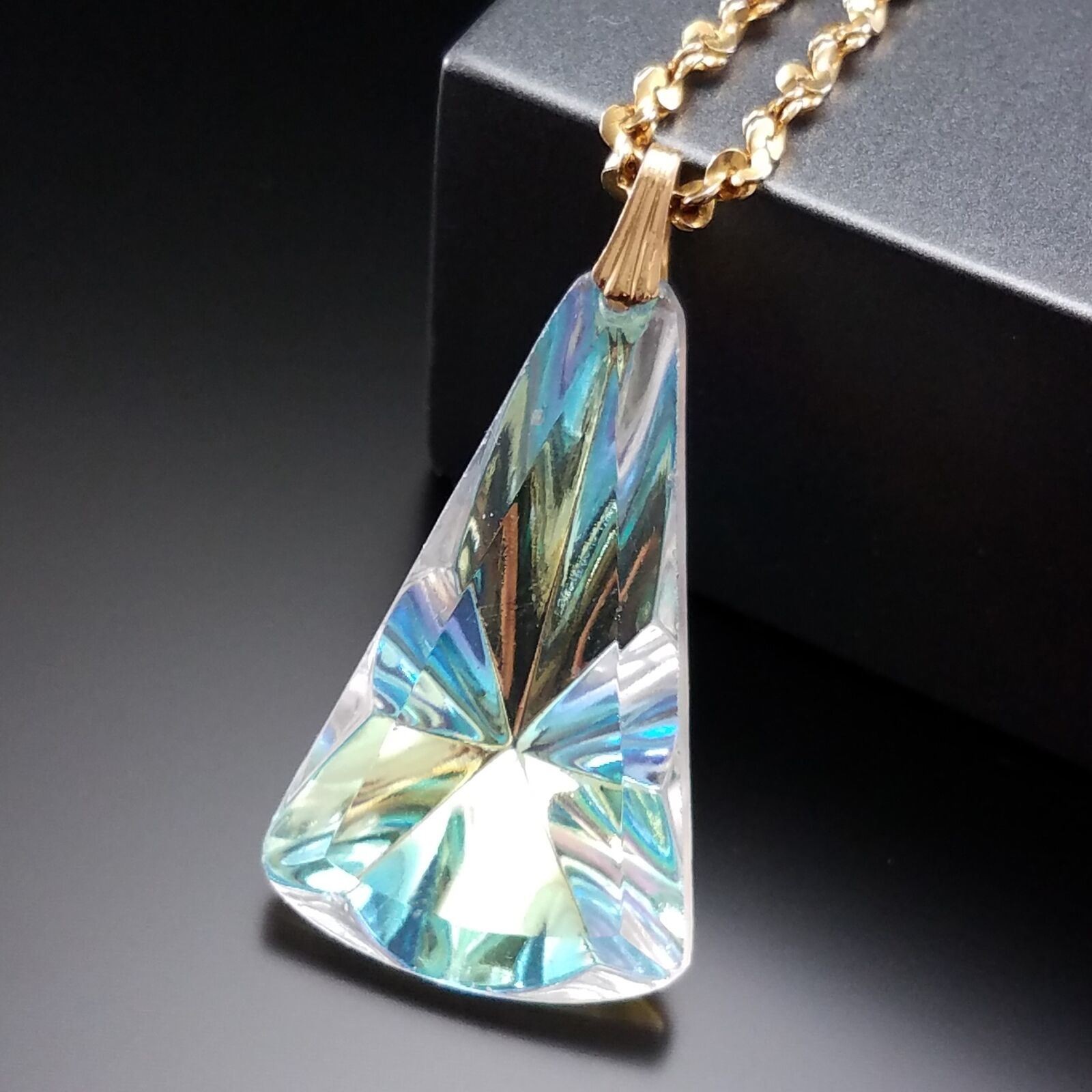 Vintage Watermelon Glass Pendant Necklace Gold Plated Twisted Chain Jewelry