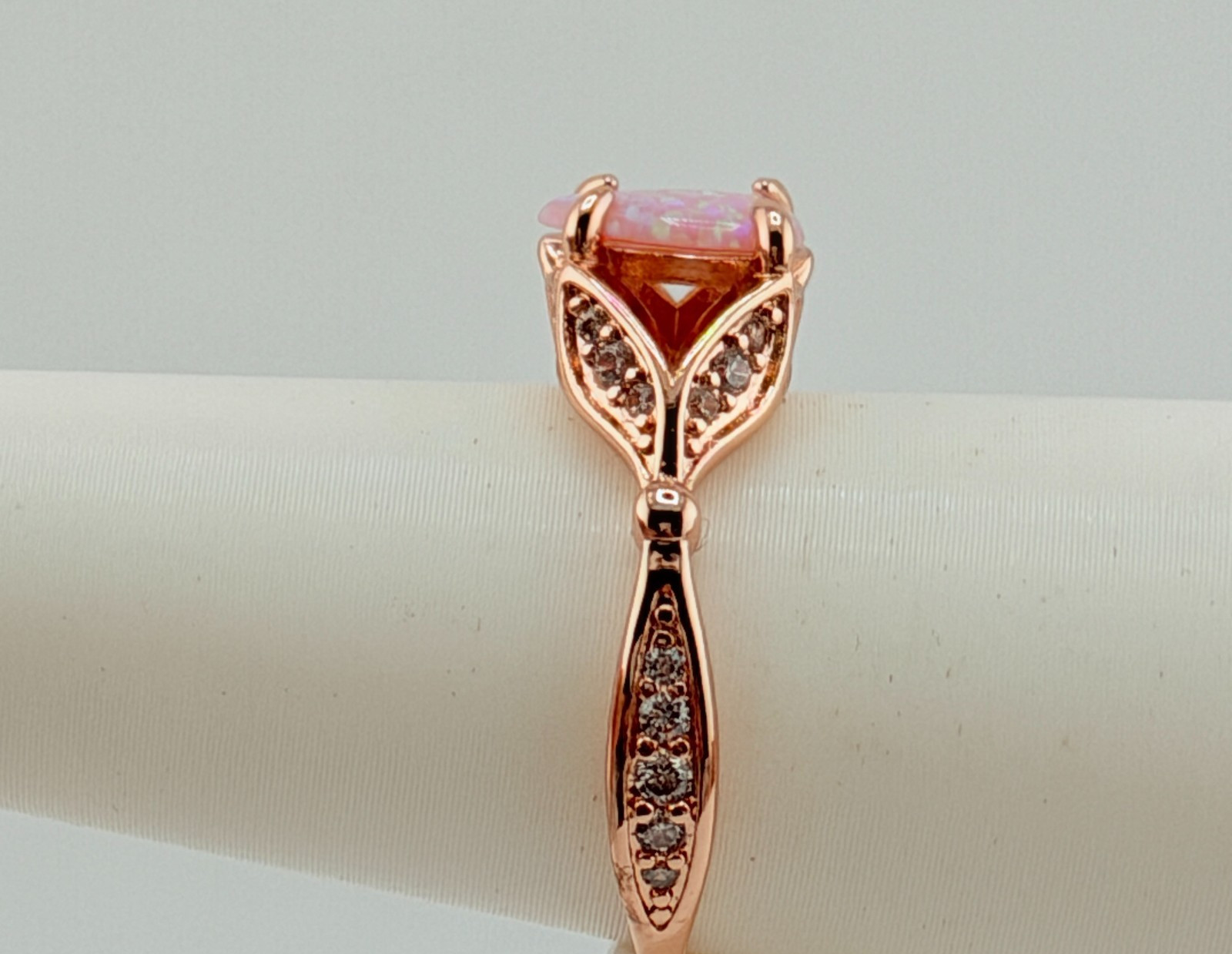 Bomb Party Ring Sz 9 Mermaid Tail Peach Fire Opal on Rose Gold RBP2855 RETRO