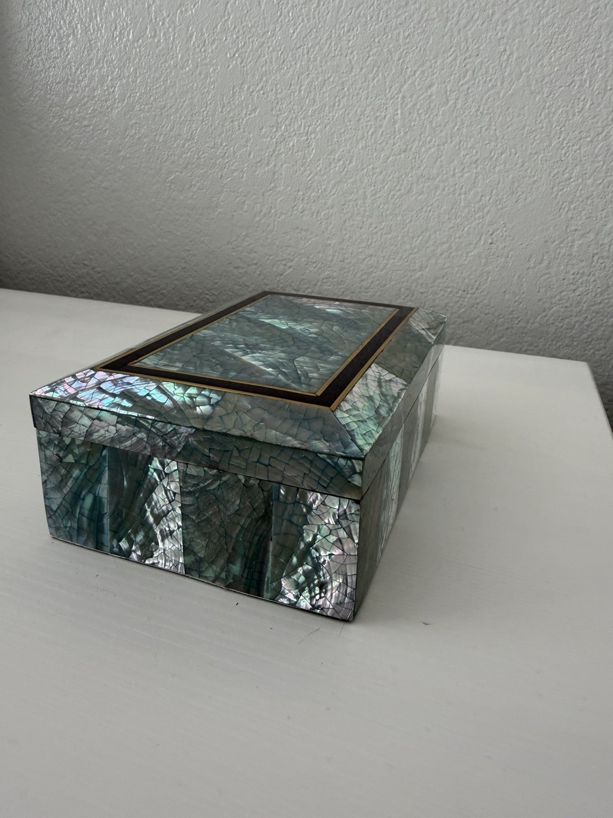 Vintage MCM Maitland-Smith Tessellated Abalone & Mother of Pearl 6×4 Trinket Box