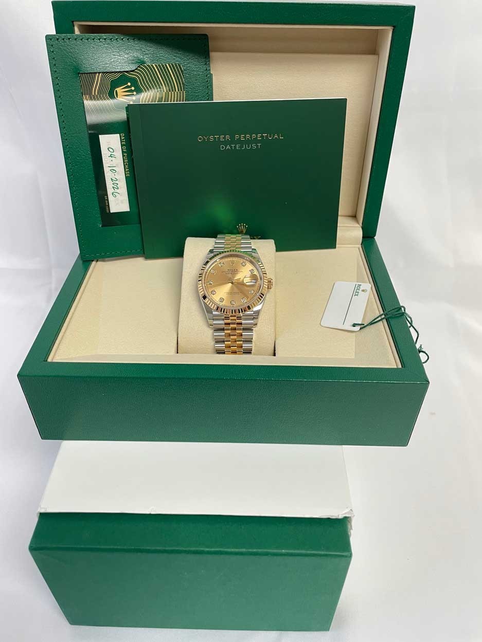 Rolex Datejust 36 SS/Yellow Gold 126233 Champagne Diamond Jubilee