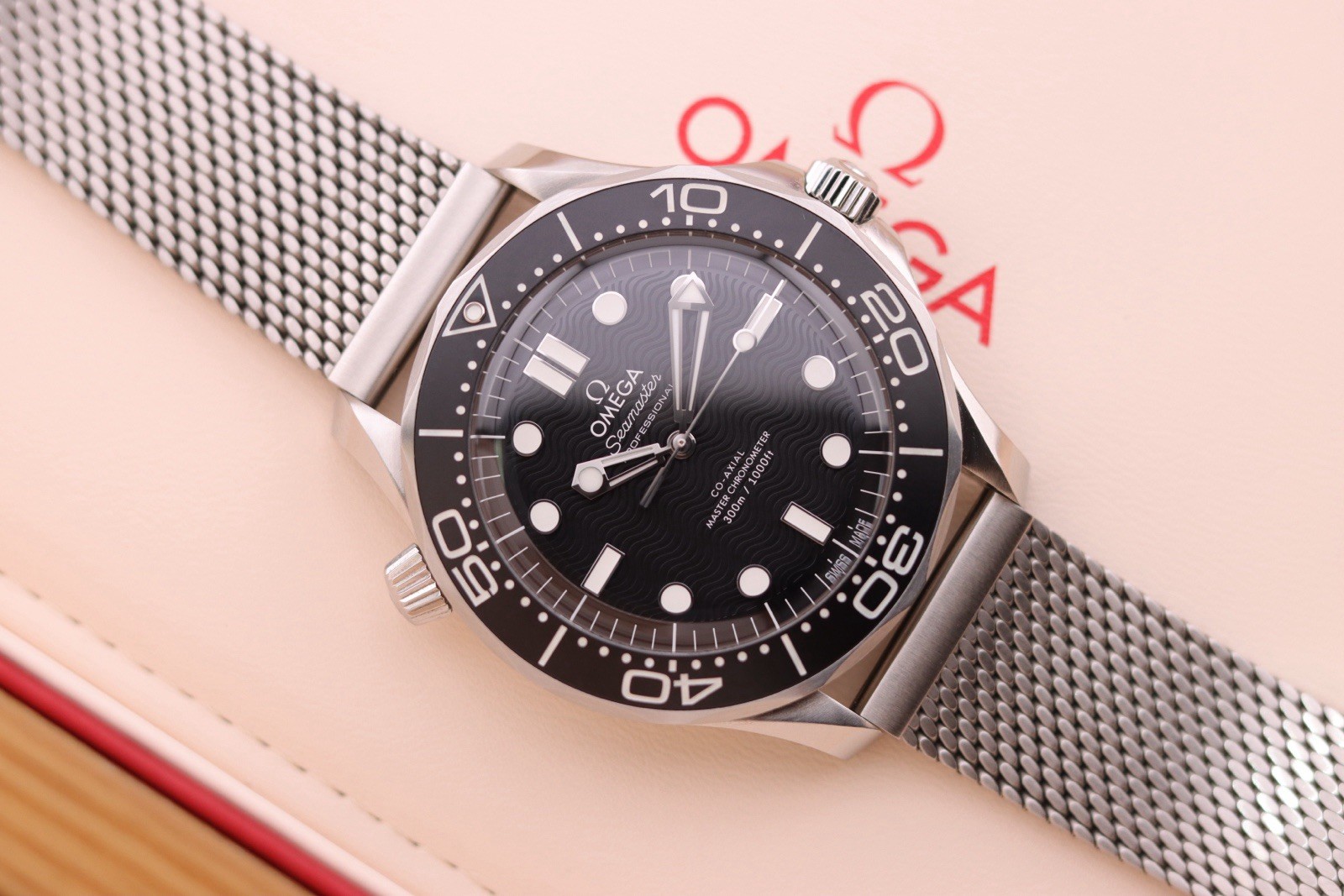 OMEGA Seamaster 300m Diver 300M 210.30.42.20.01.010 2024 Complete Set