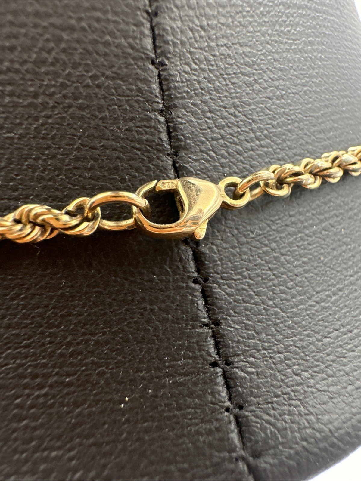 46.5cm 10.3g Vintage Hallmarked 9ct Rope Twist Chain Solid Gold Necklace 375 9K