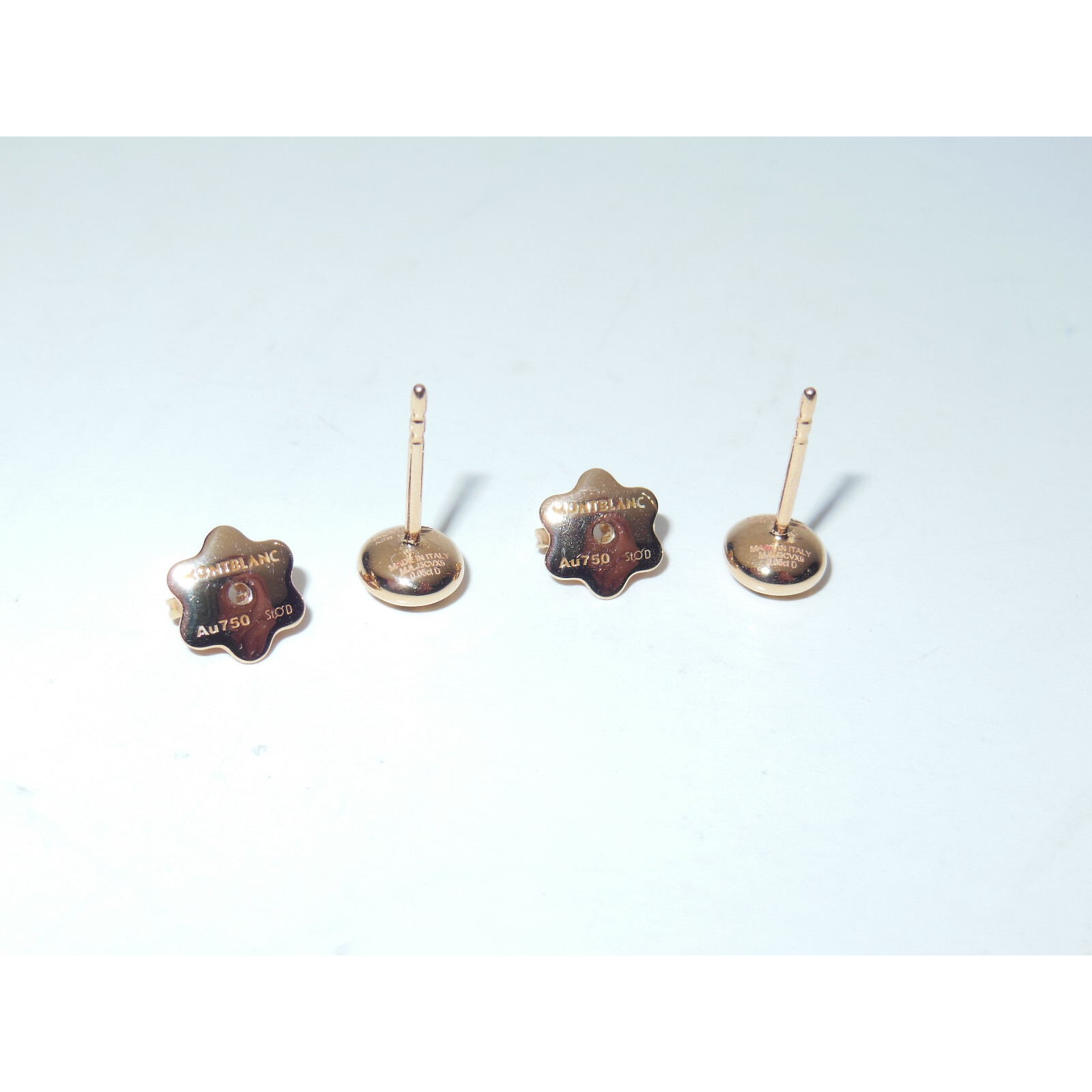 NOS* Montblanc Souvenir d’Etoile 18K Pink Gold 0.05ct Diamond Stud Earrings