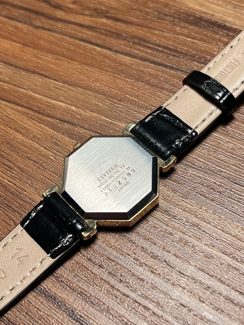 [Showa Retro] Citizen Octagon, octagonal shape, black and gold dial, working con