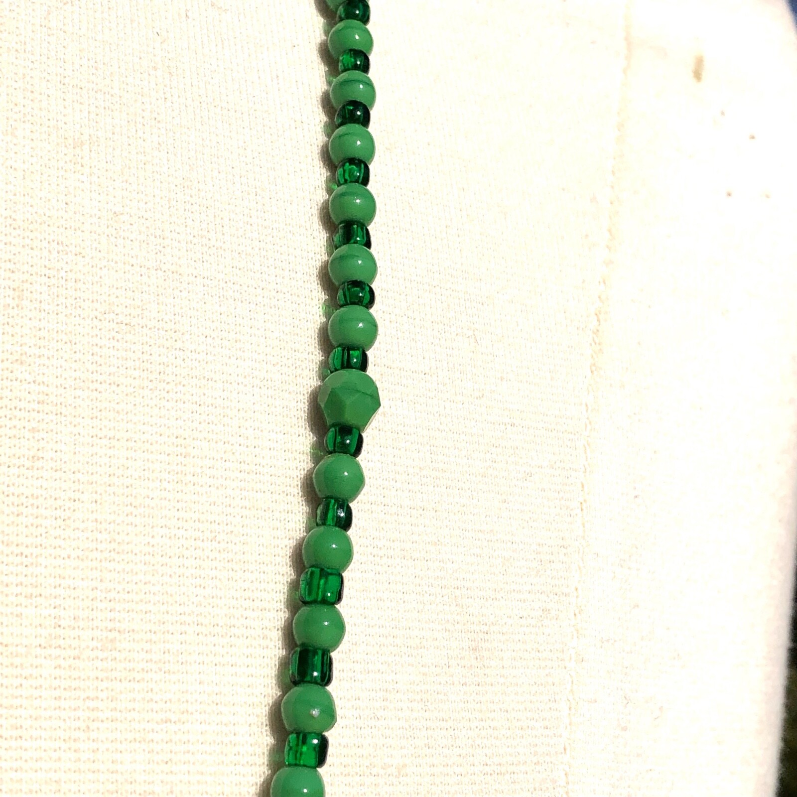 30″ Green Opaque Smooth Marble 1/4″ Bead Necklace Sm Seed Beads Continuous JN22