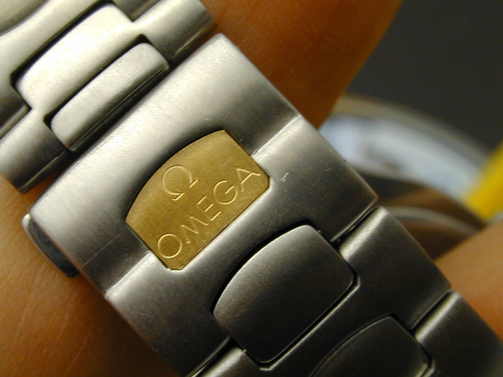 OMEGA SEAMASTER 18K AND STAINLESS STEEL AS PICTURED