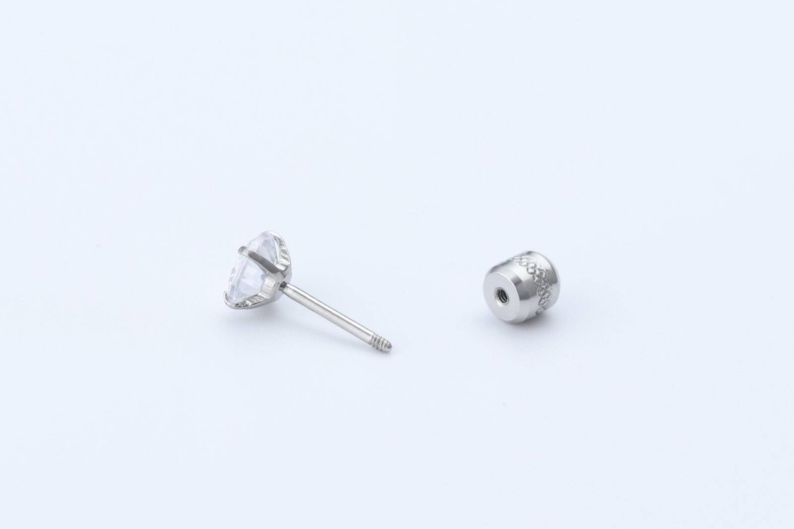 2PCS Silver Stainless Steel Round CZ Earrings Screw Back Ear Stud for Men Women
