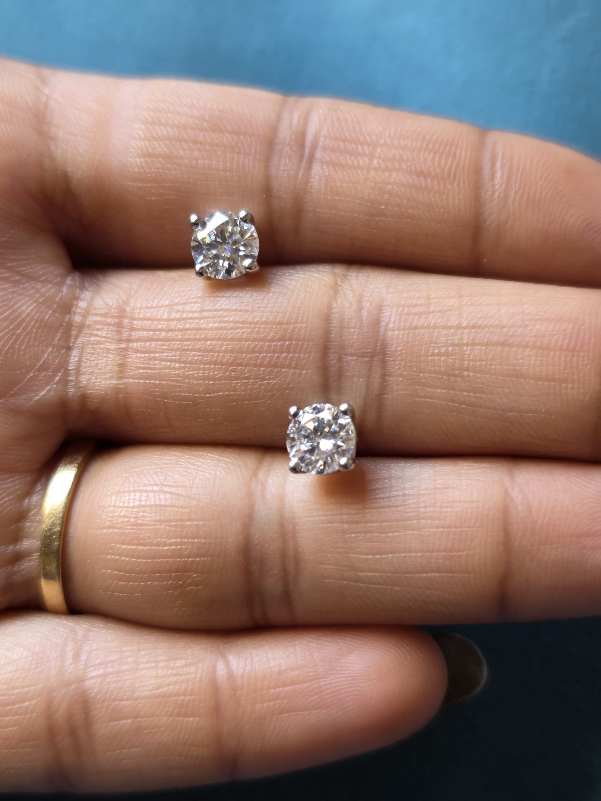 GIA 3.00Ct Round Cut Natural Diamond Stud Earrings In 14K White Gold Pair