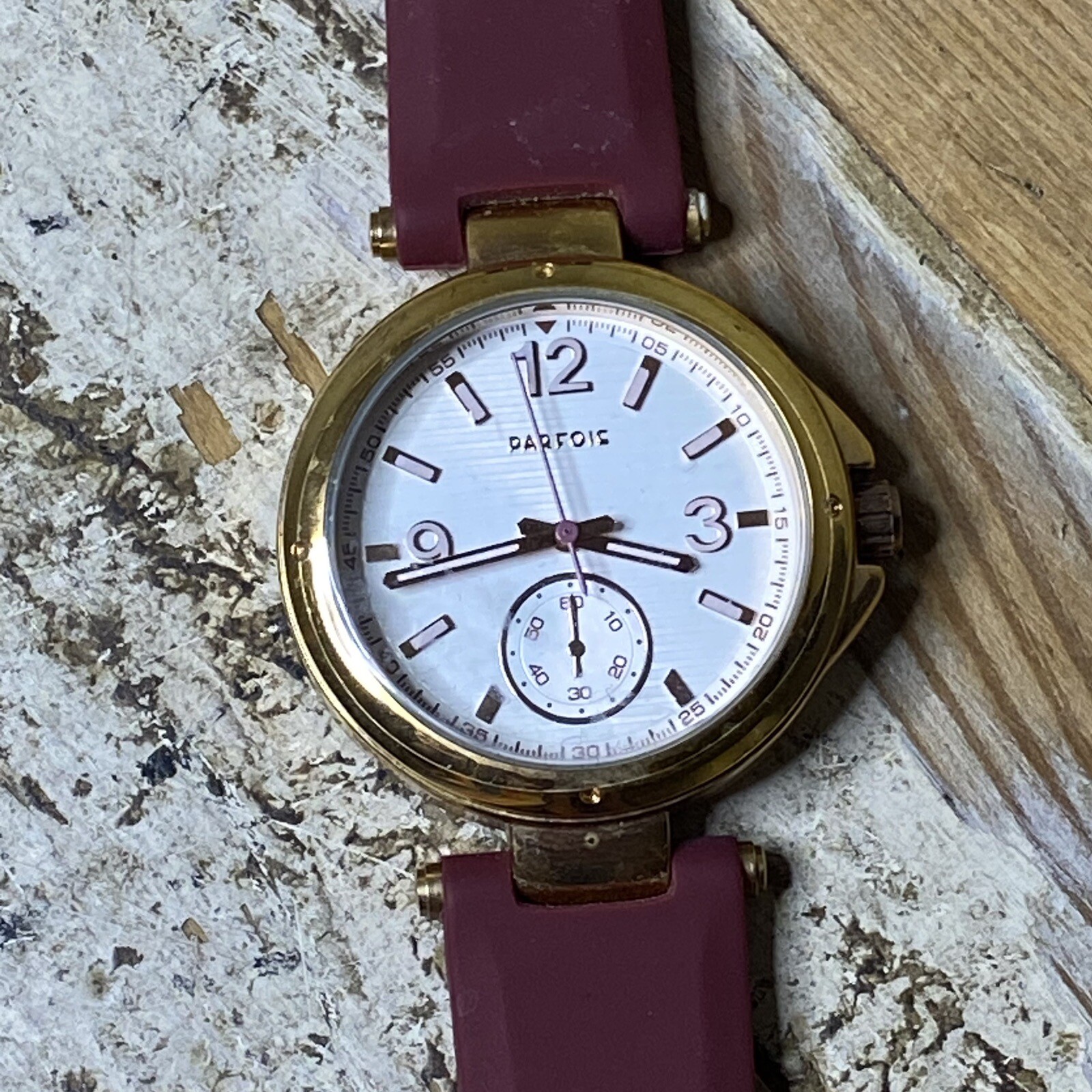 Parfois Elegant Gold Tone Ladies Watch With Center Subdial And Silicone Band