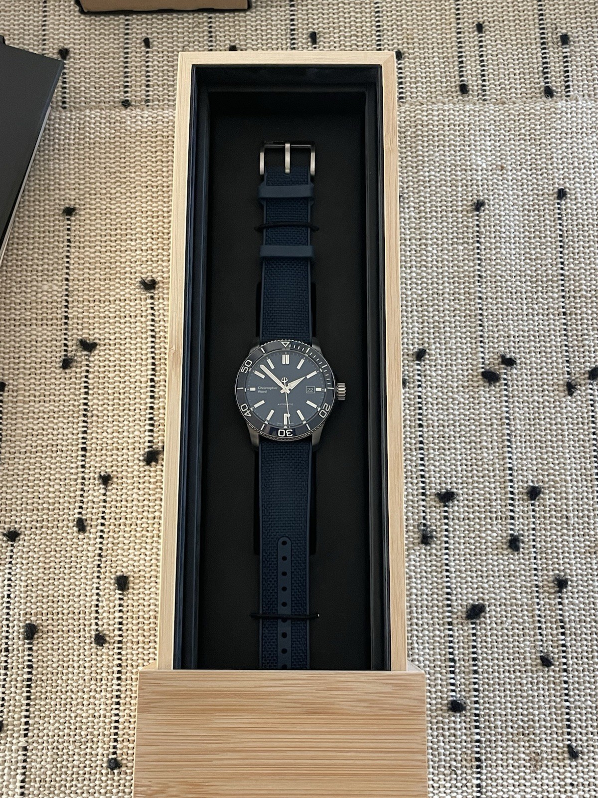 Christopher Ward C60 Trident Pro 600 Blue Dial Auto Diver 600m Date Box Manual