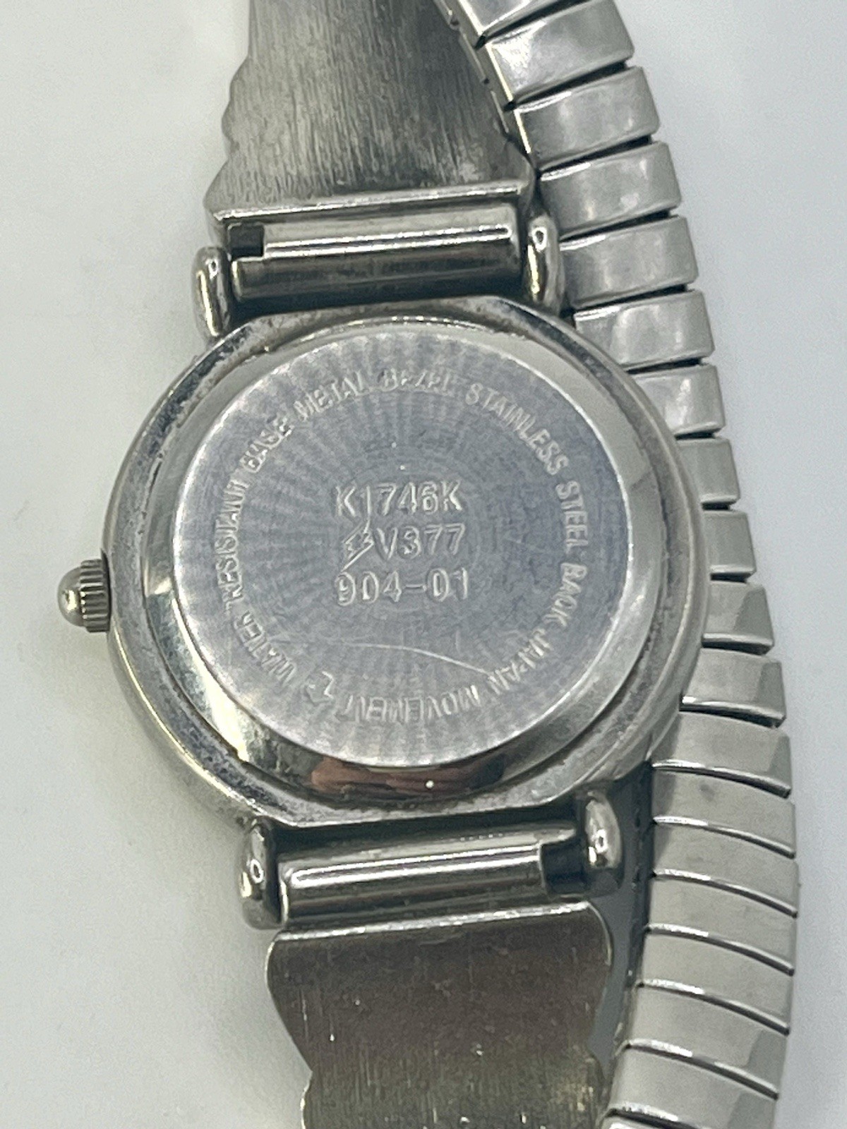 Vintage 90s Kathy Ireland Water Resistant Quartz Wrist Watch V377 NO CRYSTAL