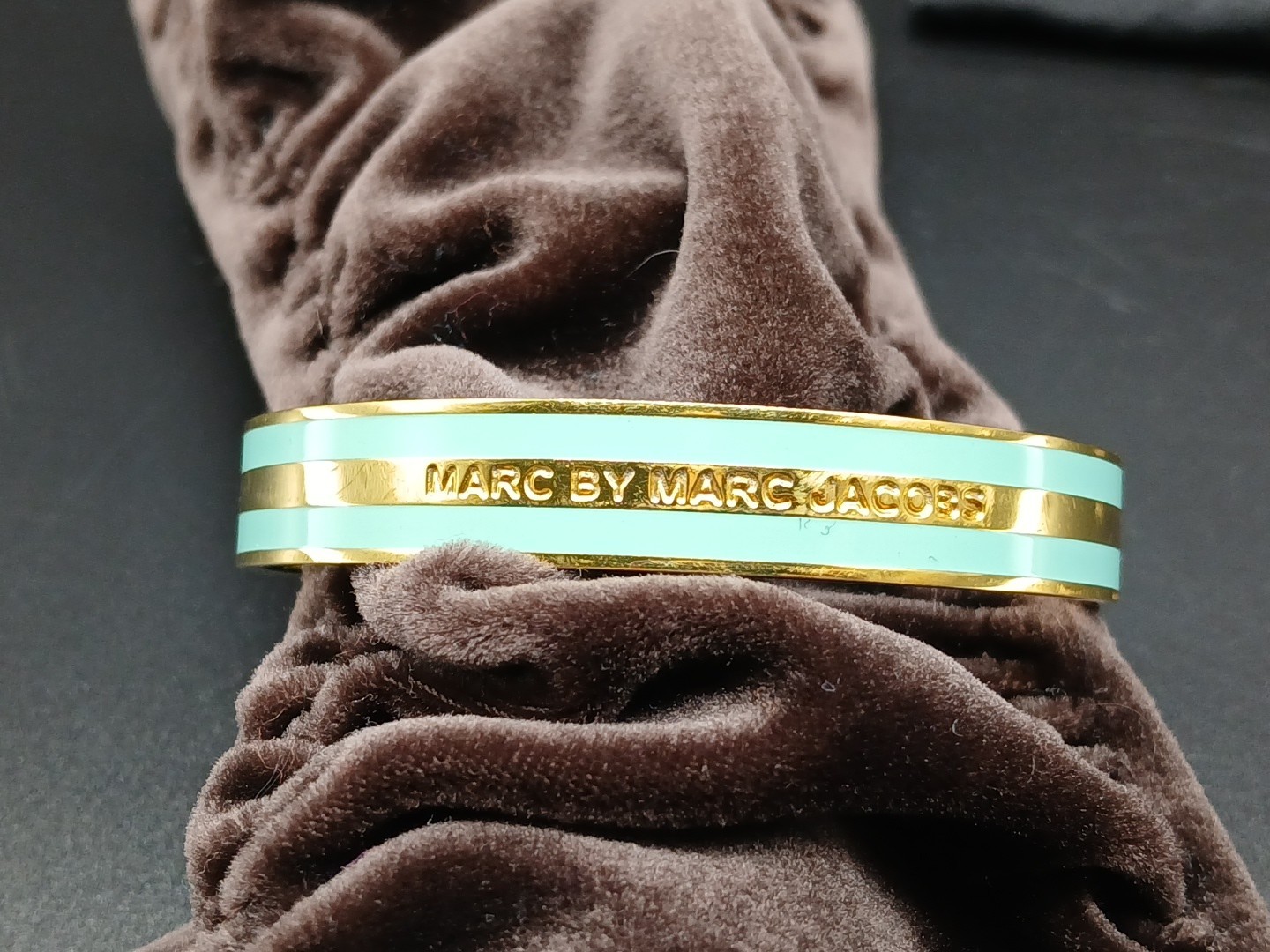 Marc By Marc Jacobs Logo Bangle Goldtone Turqouise/Teal Bracelet Fashion Jewelry