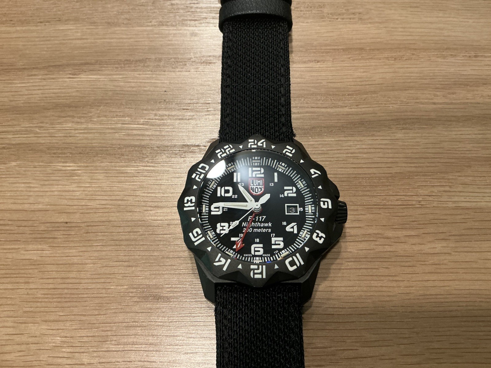 Luminox F-117 Nighthawk Pilot GMT Steel 44mm Black Watch XA.6421 – needs battery
