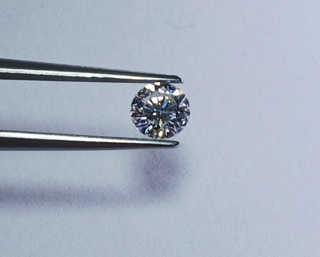 0.61ct Natural Round Brilliant Cut Diamond D SI2 IGI Certified Laser…