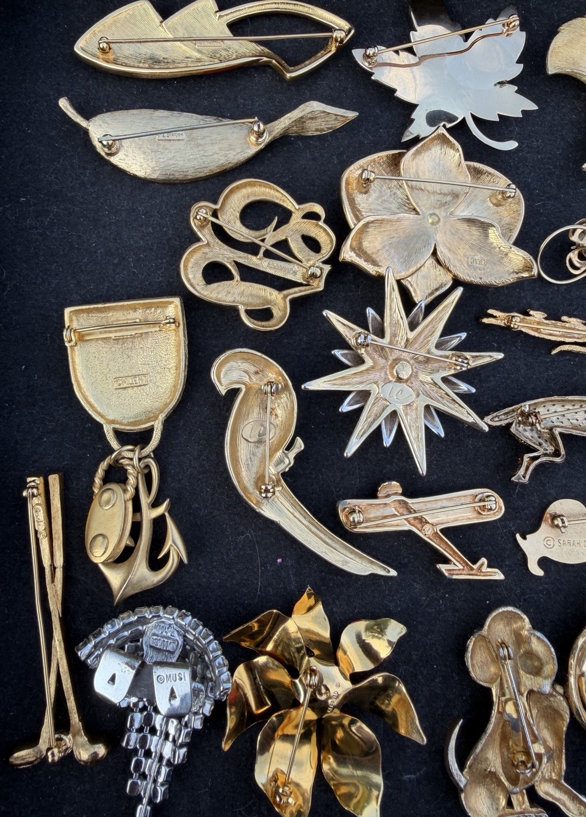 Vintage Large Brooch Pin Lot Rhinestone Enamel Colorful Signed Unsigned Mix 77p