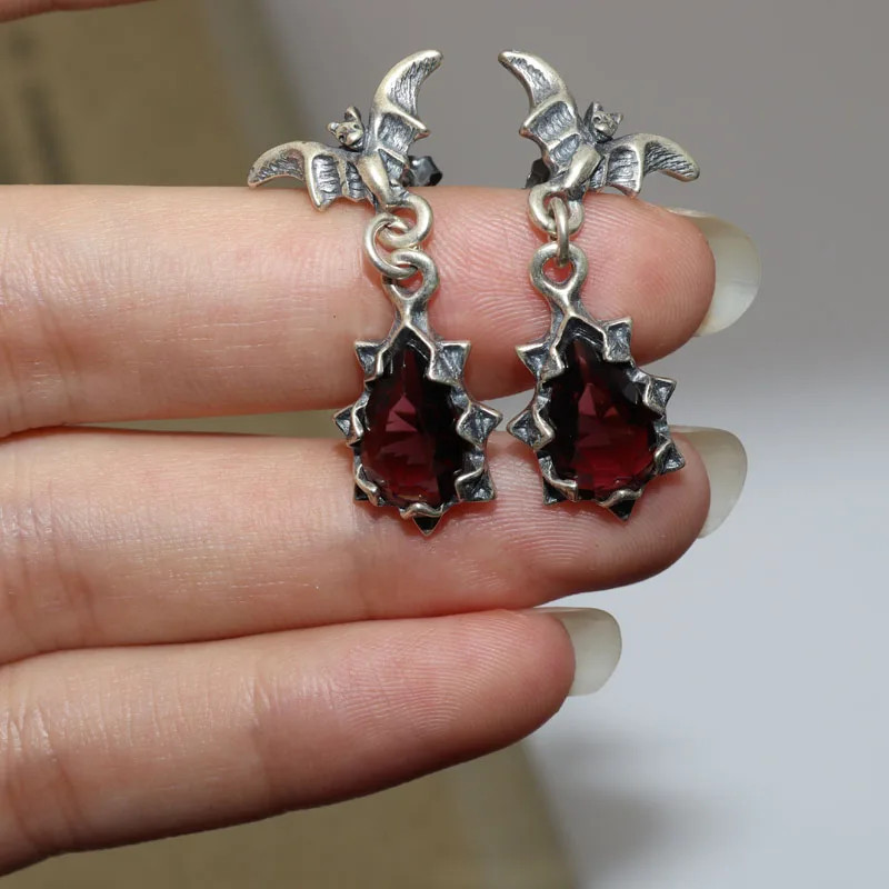 Retro Gothic Night Bat Zircon Earrings Personality Male and Female Punk Rock