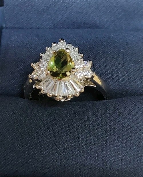 2 ct Zultanite Color Changing Gemstone Sterling Silver Ring, Size 8.75
