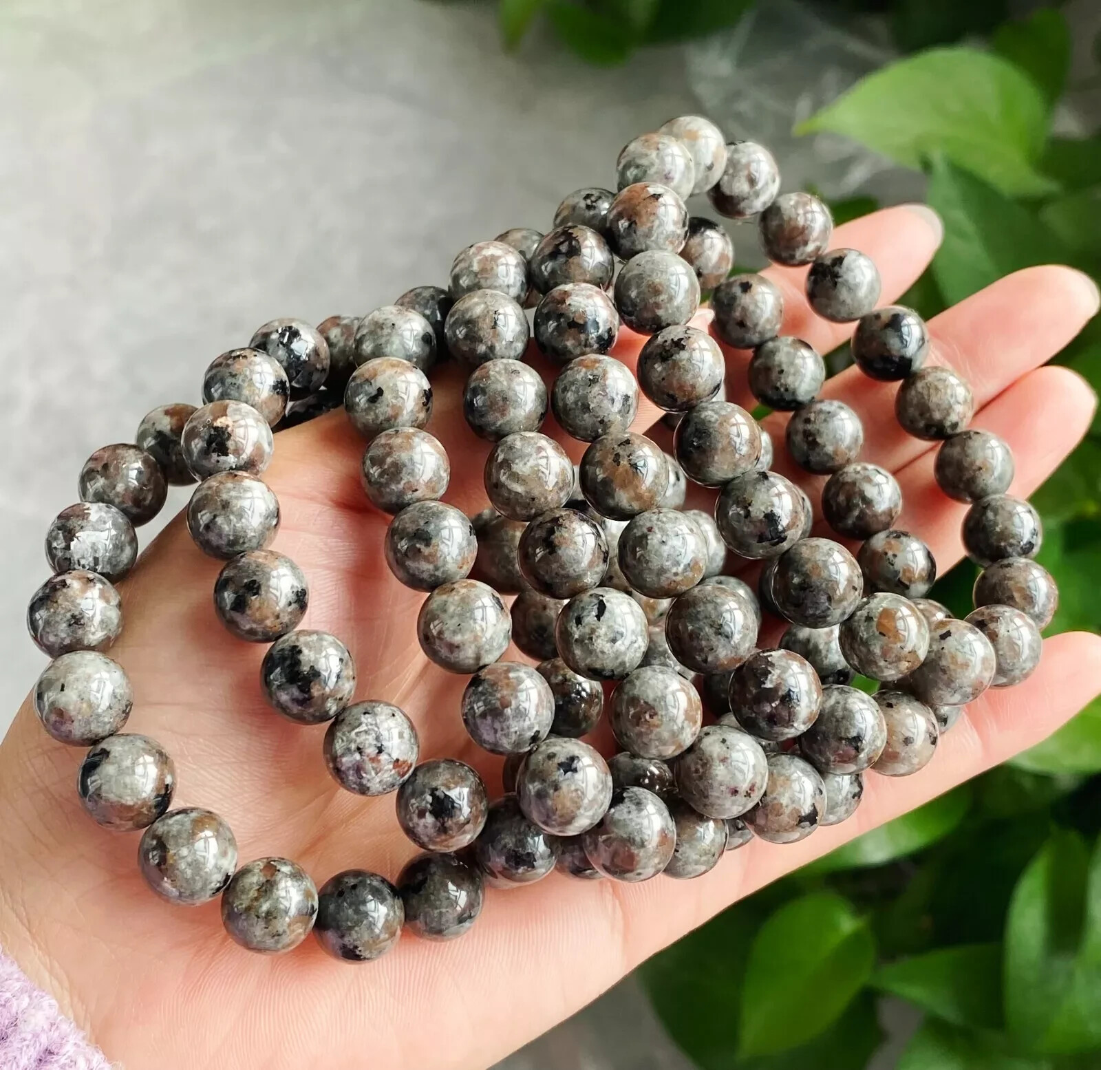 Natural Yooperlite Flame Stone UV Reactive Healing Chakra Handmade Bracelet