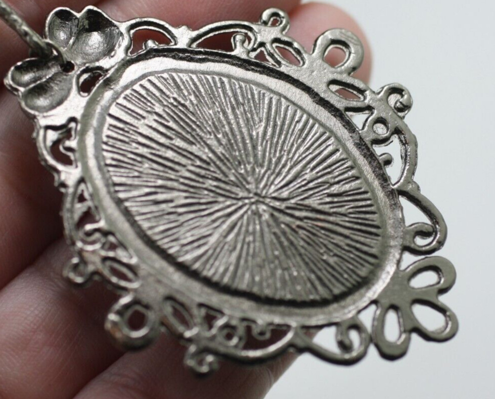 Paris France map travel antiqued silver tone round link chain necklace 24″ long