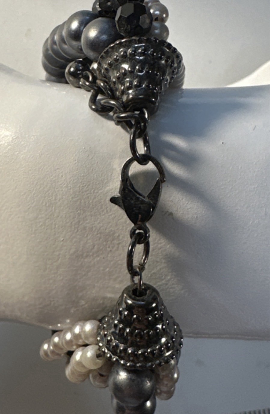 Multi-Strand Beaded Bracelet Faux Pearl in Black Ombre to Light Gray