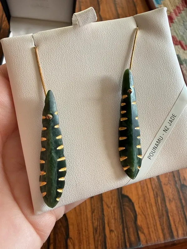 Beautiful Pounamu New Zealand Jade Earrings – Artisan Hooks