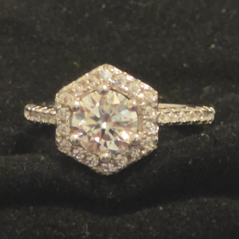 925 Sterling Silver 1.0ct Moissanite Halo Pave Band Size 6