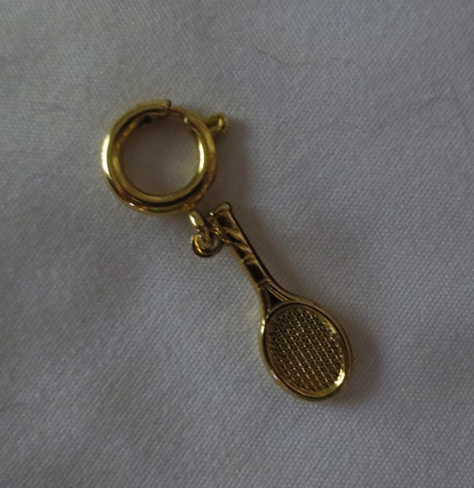 TENNIS RACKET CHARM Pendant Gold Tone Secure Clip Clasp Vintage Sporting Jewelry