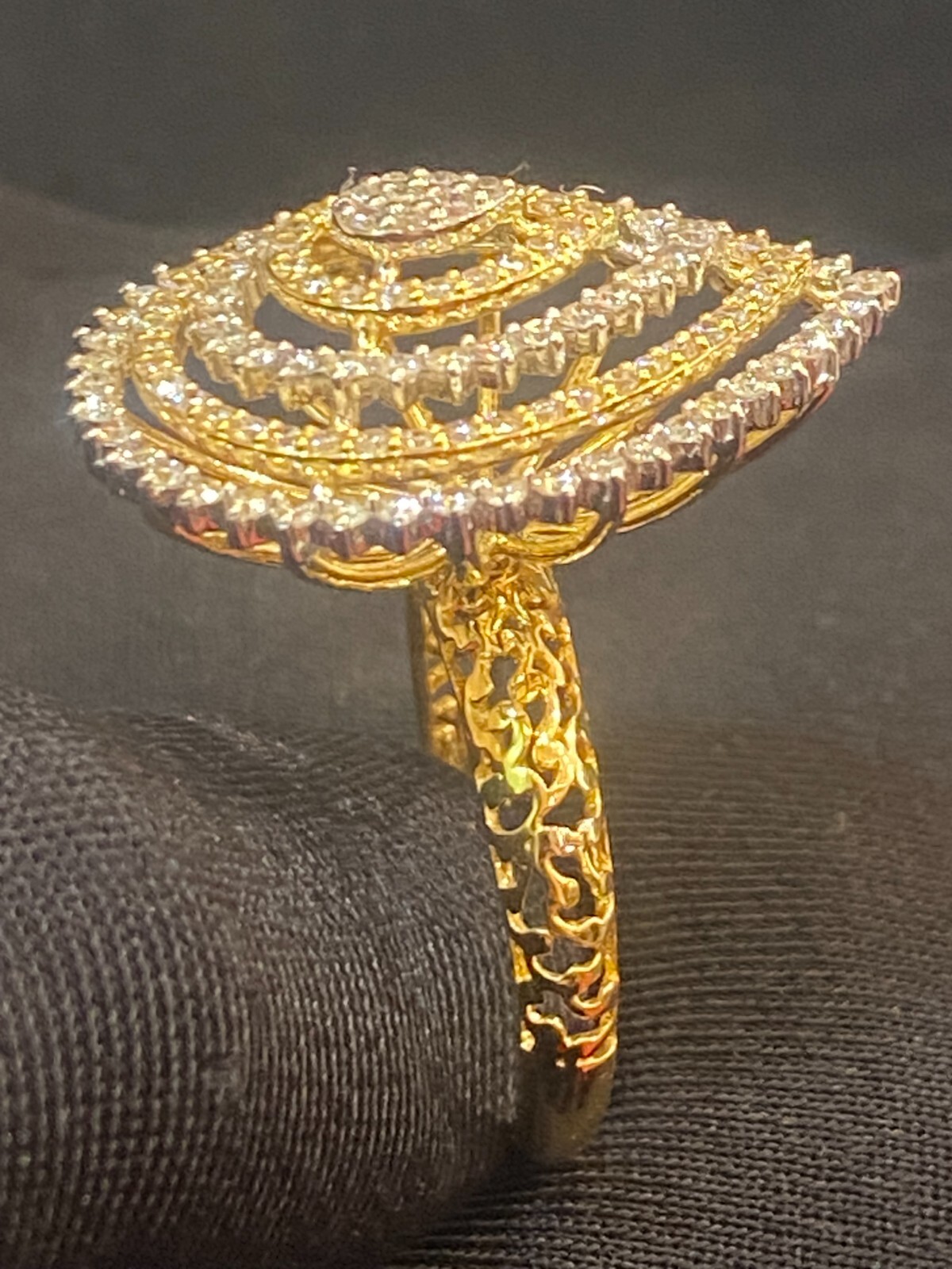 Stunning 1.90 Cts Round Brilliant Diamonds 4-Row Halo Wedding Ring In 14K Gold