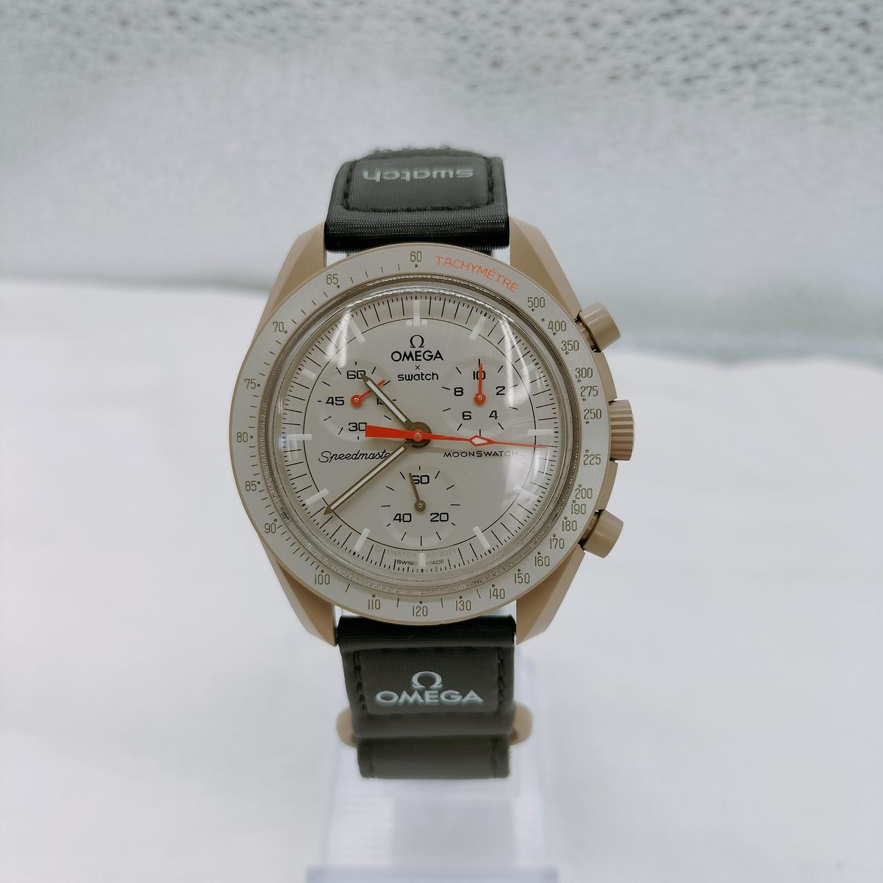 Omega x Swatch MoonSwatch SO33C100 Bioceramic Quartz Japan
