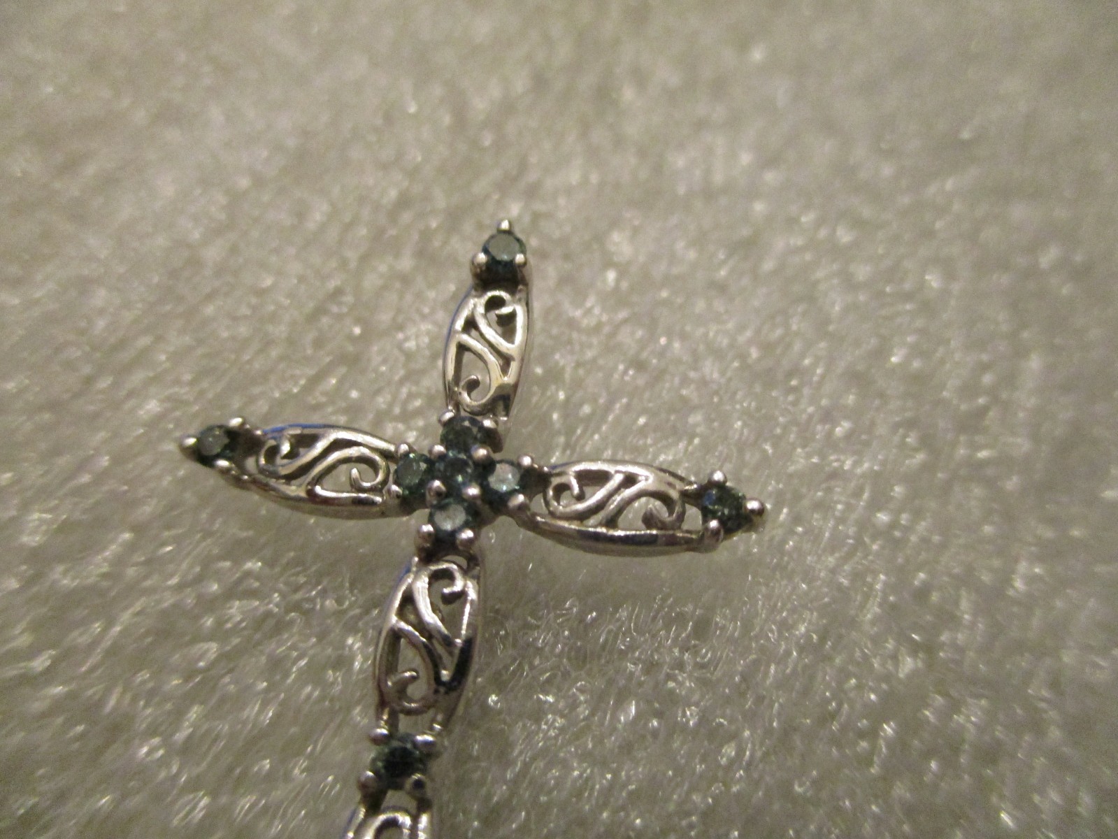 14K WHITE GOLD FILIGREE 1″ CROSS PENDANT w/10 BLUE GEMSTONES (NT FERRO)-1.22g