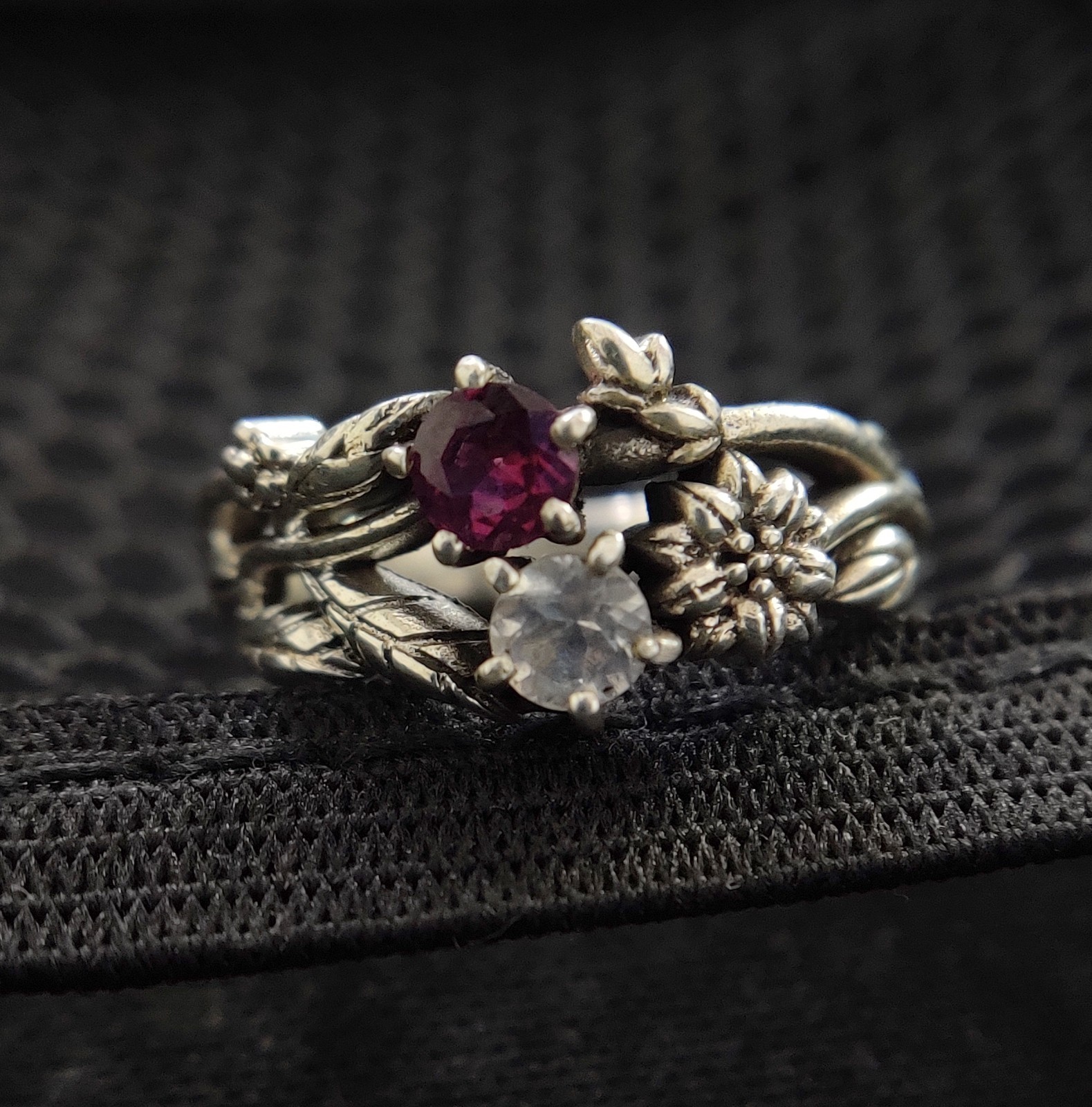 Nature Garnet Rainbow Moonstone 925 Silver Leaf Vine Floral Ring Wedding Band