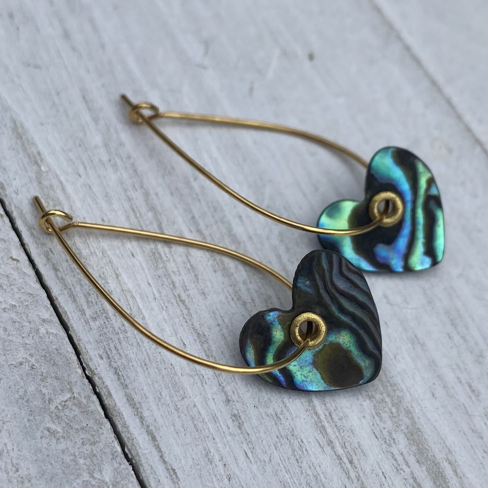 Min Favorit Abalone Shell Heart & Gold Pl Artisan Teardrop Hoop Earrings