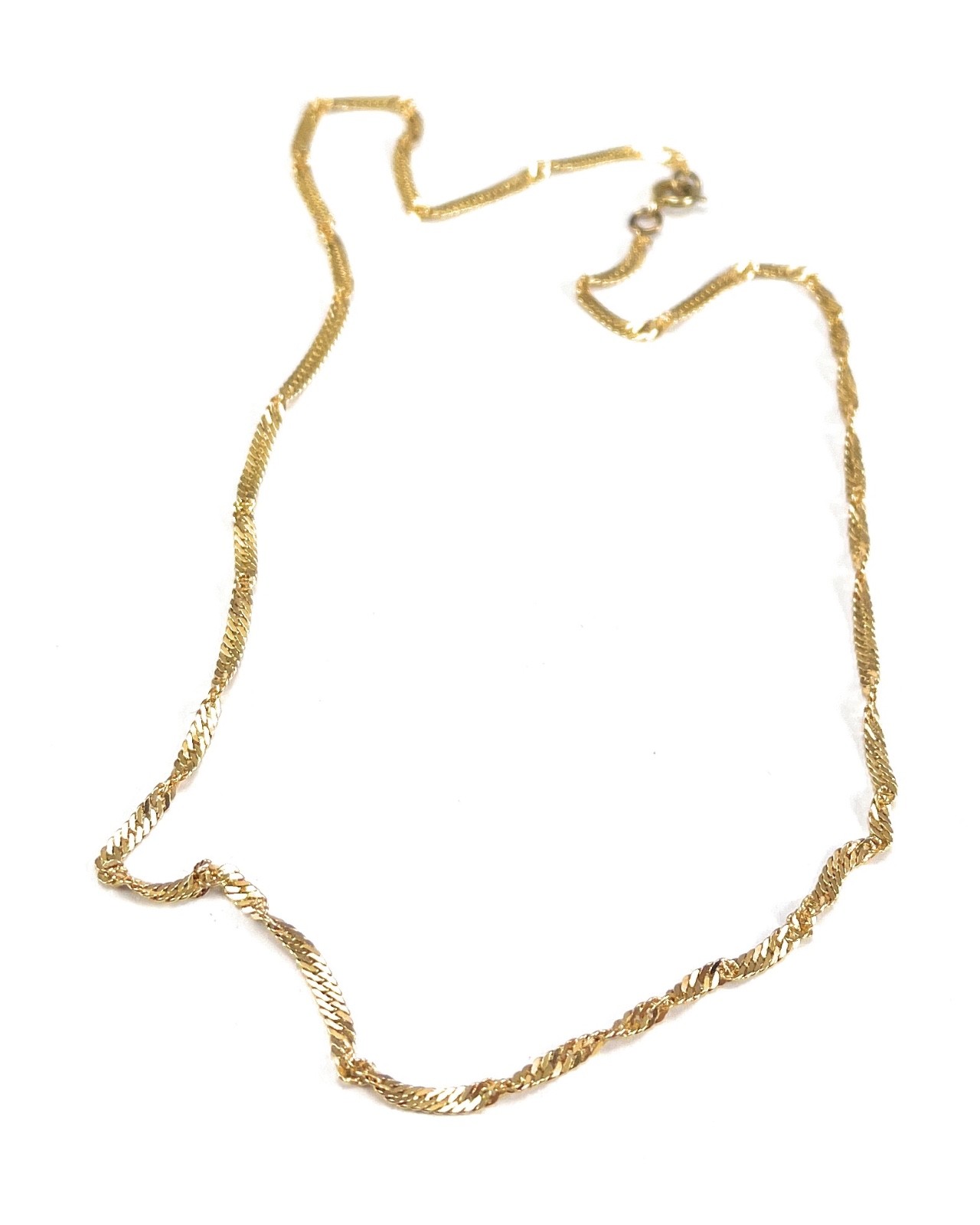 9ct Gold Chain Twisted Curb Link Hallmarked Gold 2.8 grams 16” gift box