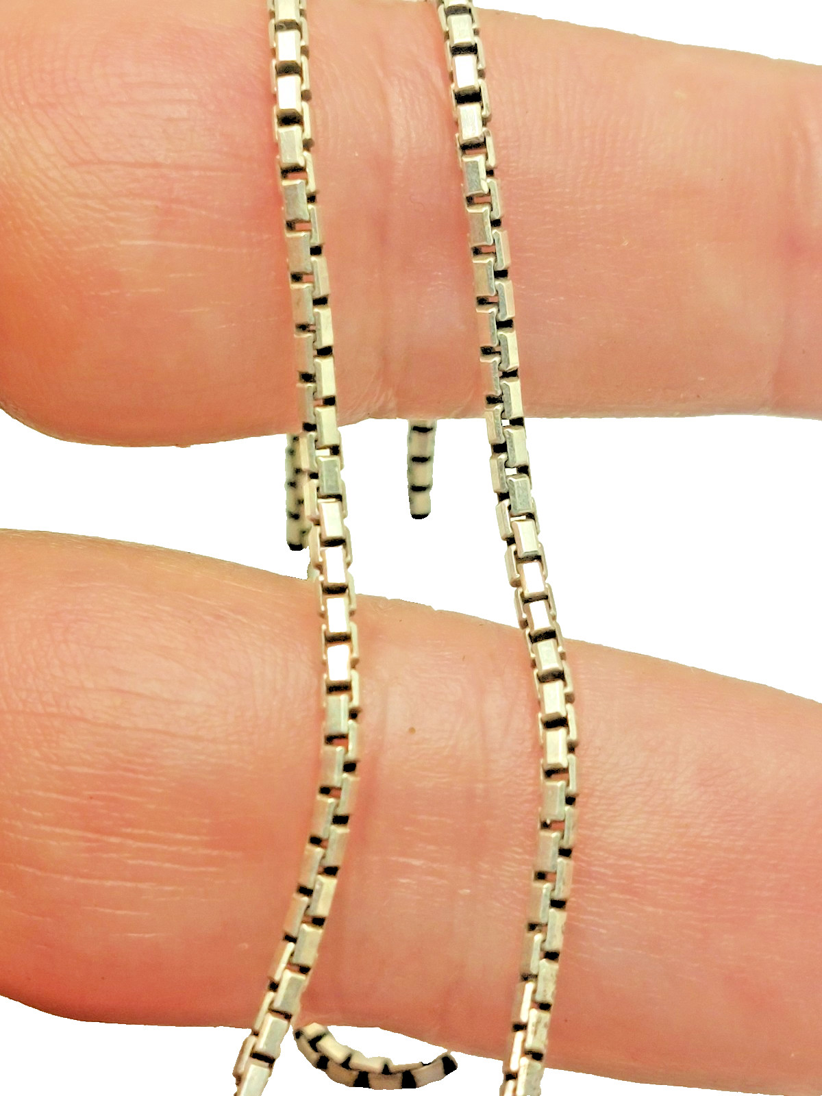 .925 Italy FAS Classic Box Chain 23″ 2mm 10.1g
