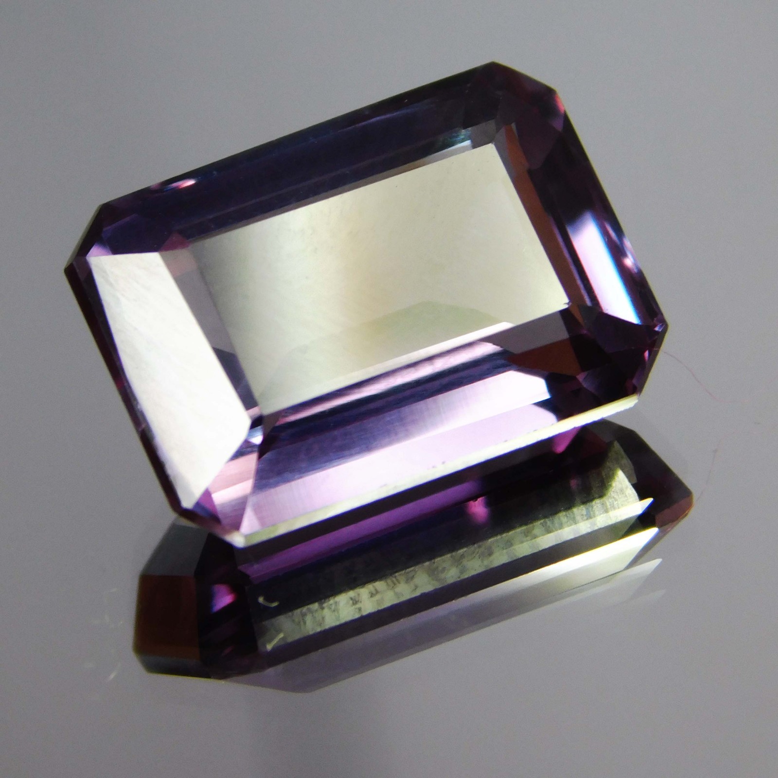 Certified 11.70 Ct. Natural Bi-Color Alexandrite Emerald Cut Loose Gemstone