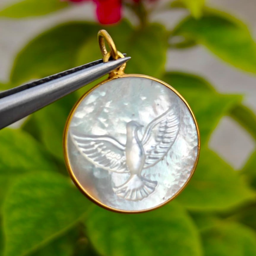 Natural Mother of Pearl Dove Pendant 925 Sterling Silver Gold Plated Jewelry