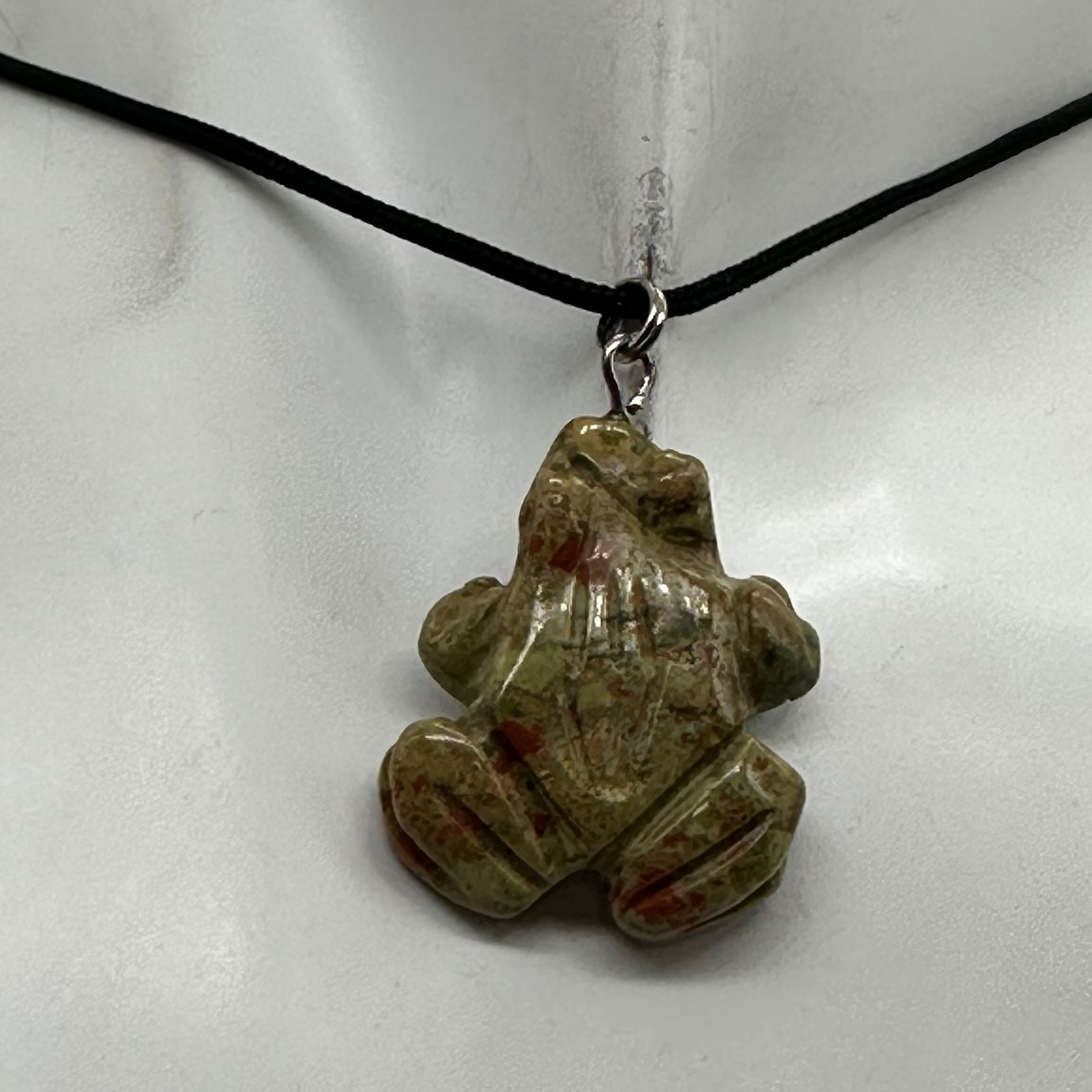 Unakite Stone Frog Pendant Necklace |1 1/4″ Long | Green, Pink | 1 Pendant |