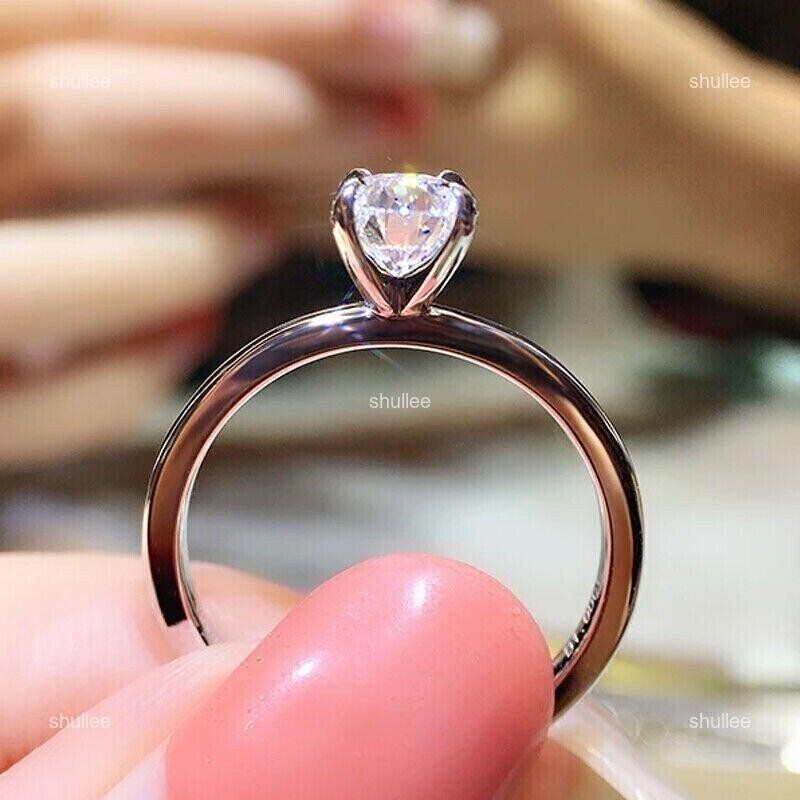 Lab Grown Diamond 18K White Gold Attractive Solitaire Handcrafted Ring Jewelry