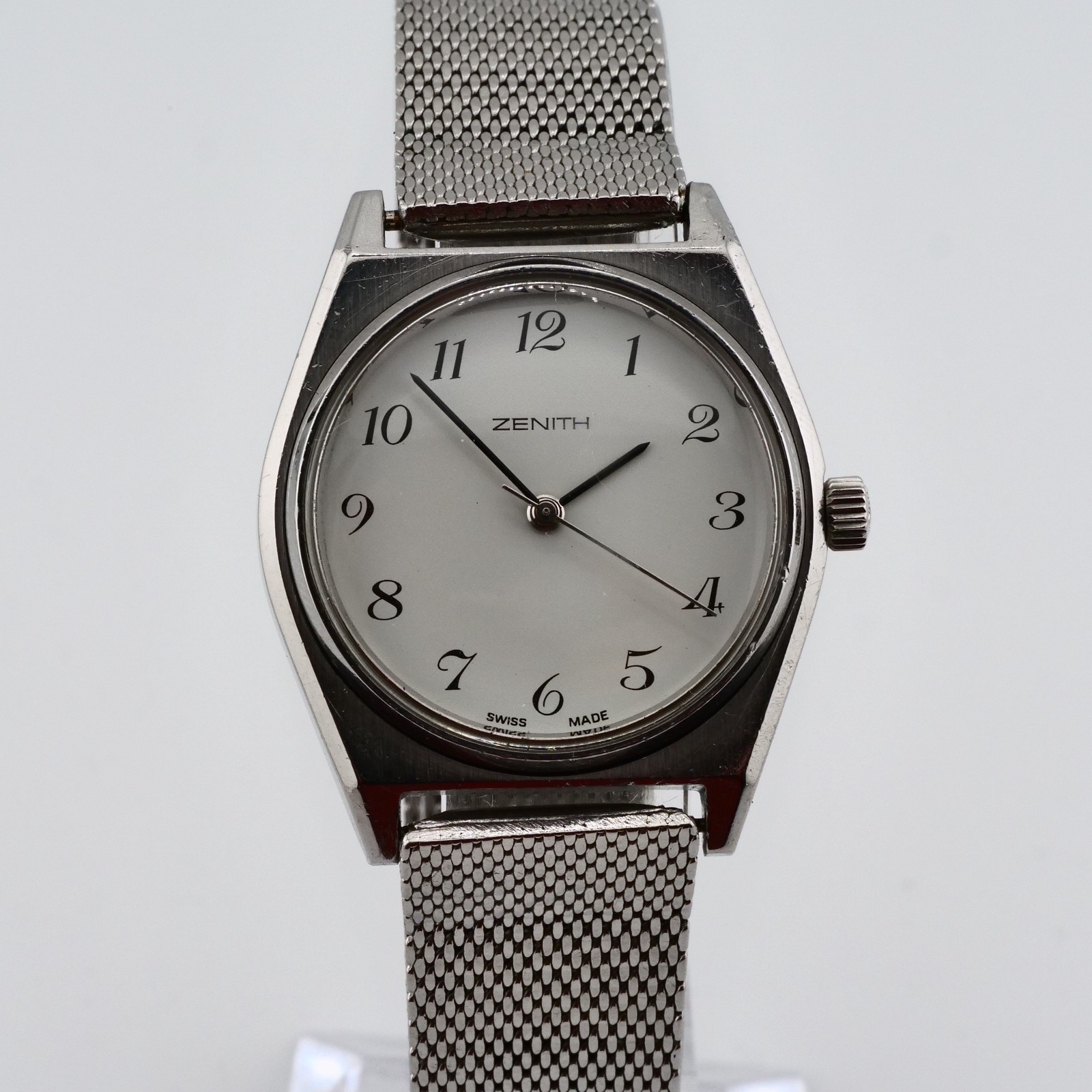 Zenith 01.1670.360 Steel White Dial Manual Wind Vintage Watch 1970s works well
