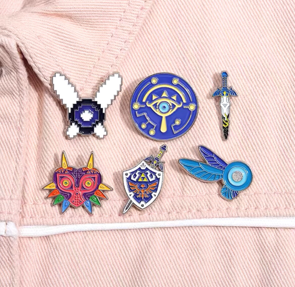 Zelda Style Pin Set 6pk Rubber Back Brooch Zelda Master Sword Pin Majoras Mask